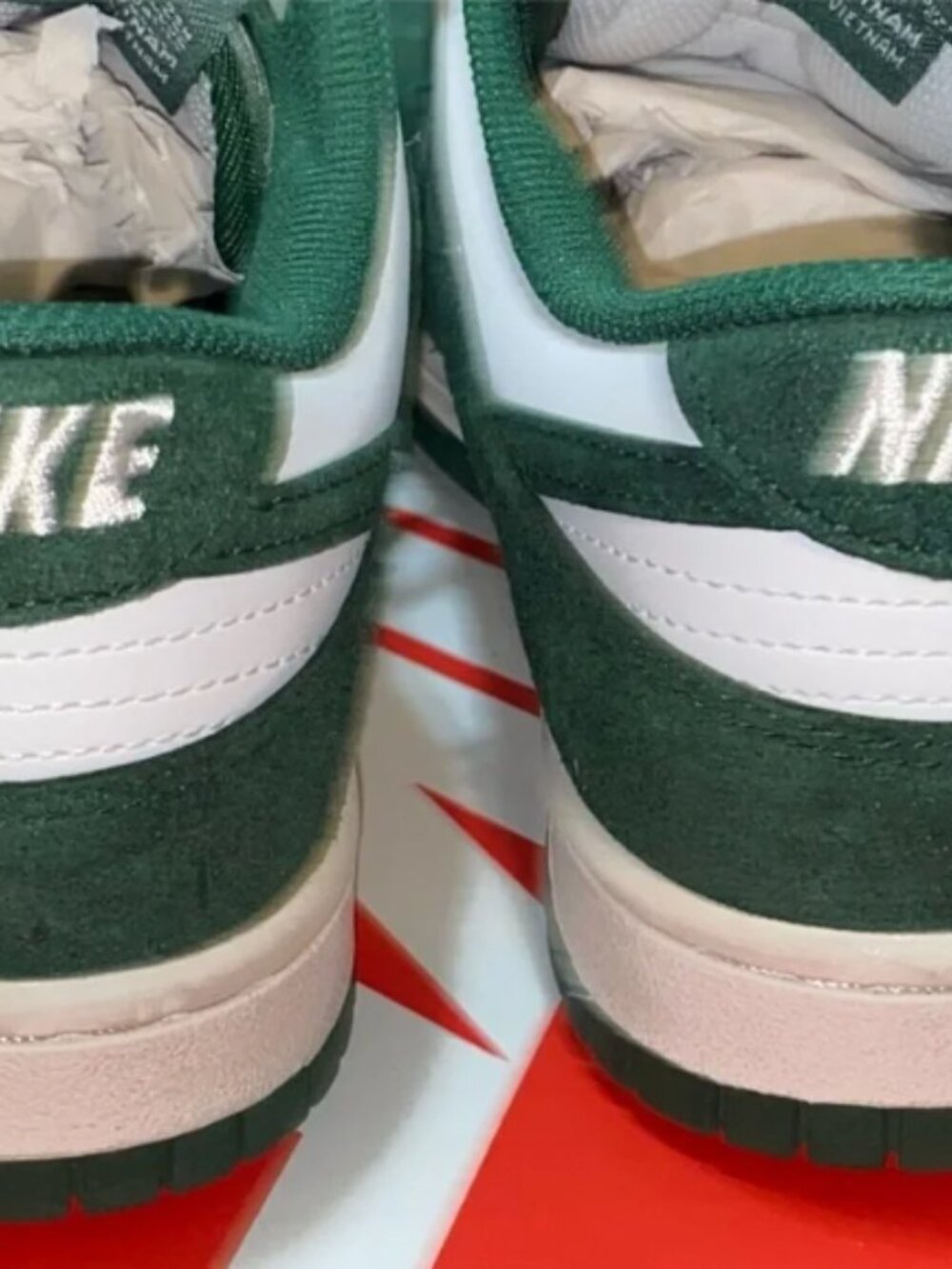 Nike Dunk Low Gorge Green Gold Mini Swoosh - Picture 4 of 8